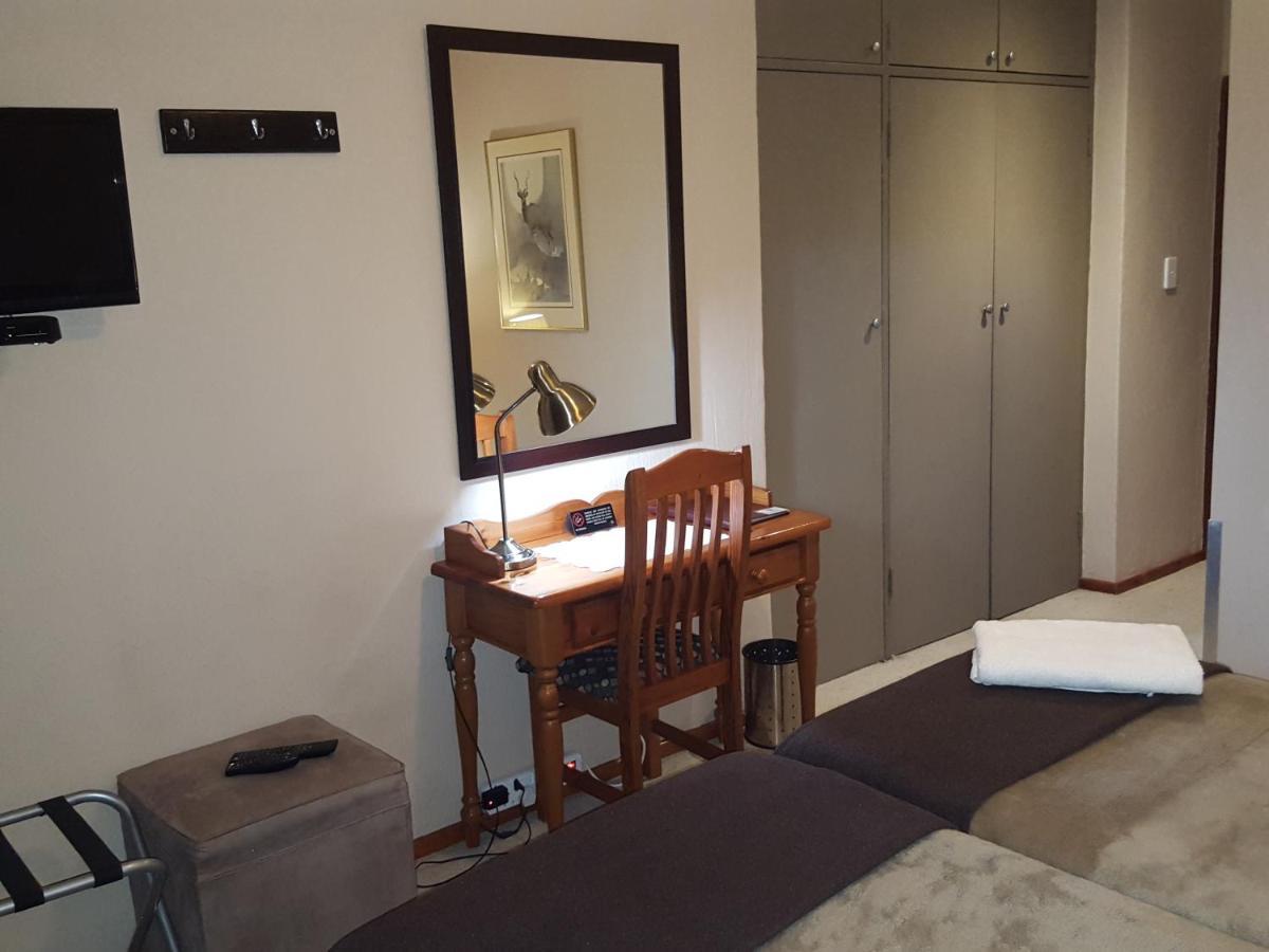 Grace Place Bnb Pretoria Bed and Breakfast Buitenkant foto